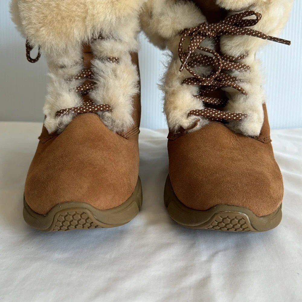 Mark Nason Apres - Sherpa lined, lace up tan boots.  Women’s size 7